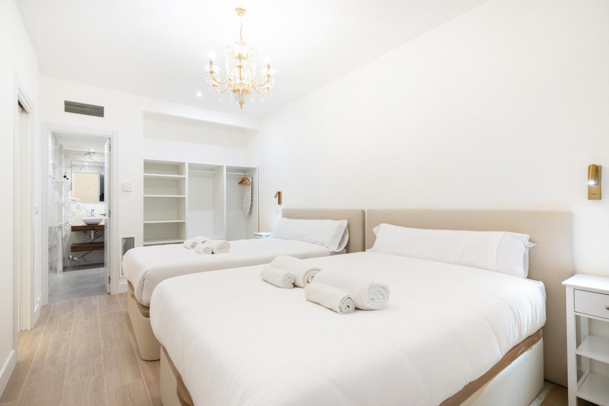 Apartamento Unico En Gran Via Apartment Madrid Ngoại thất bức ảnh