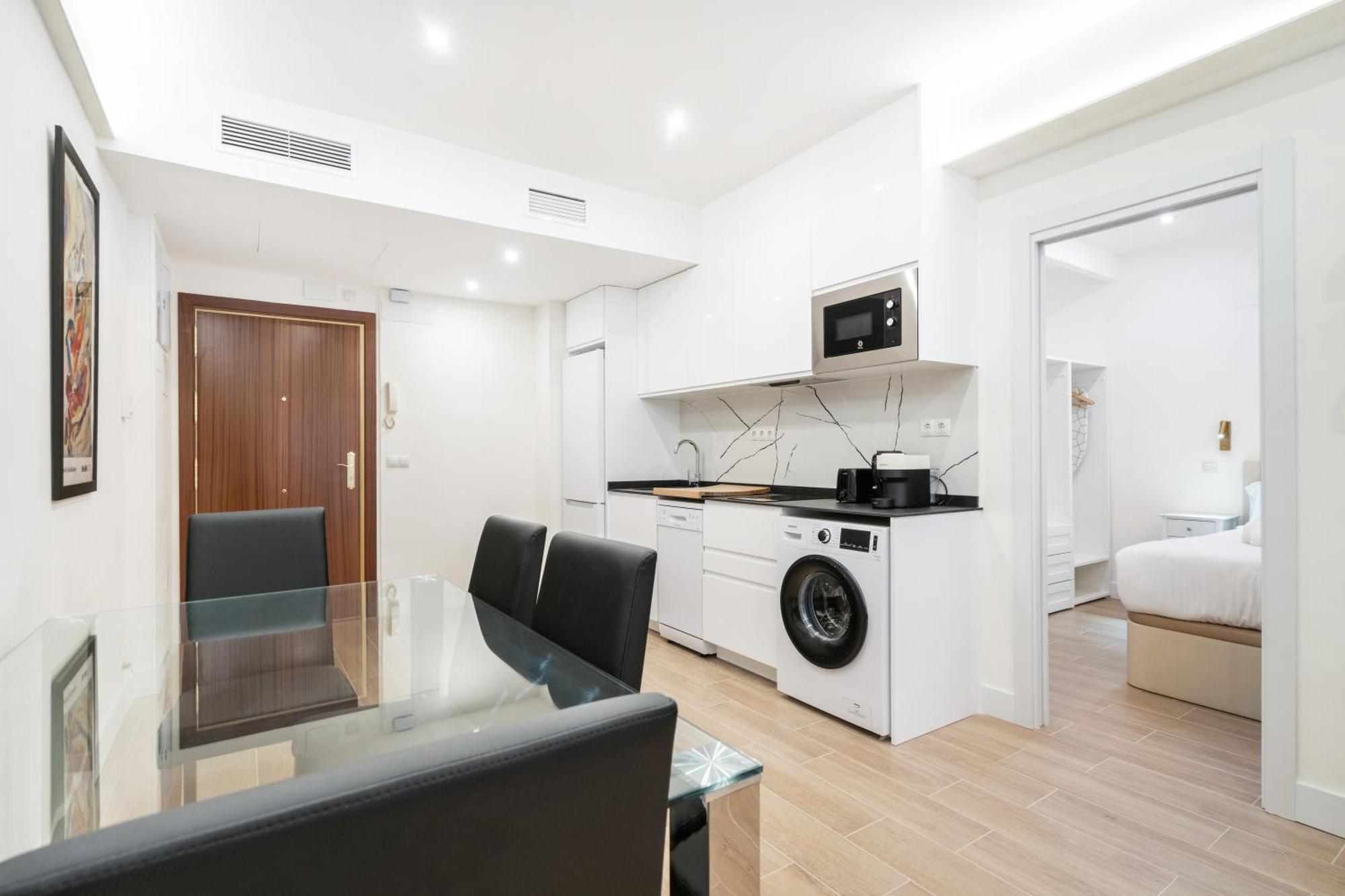 Apartamento Unico En Gran Via Apartment Madrid Ngoại thất bức ảnh