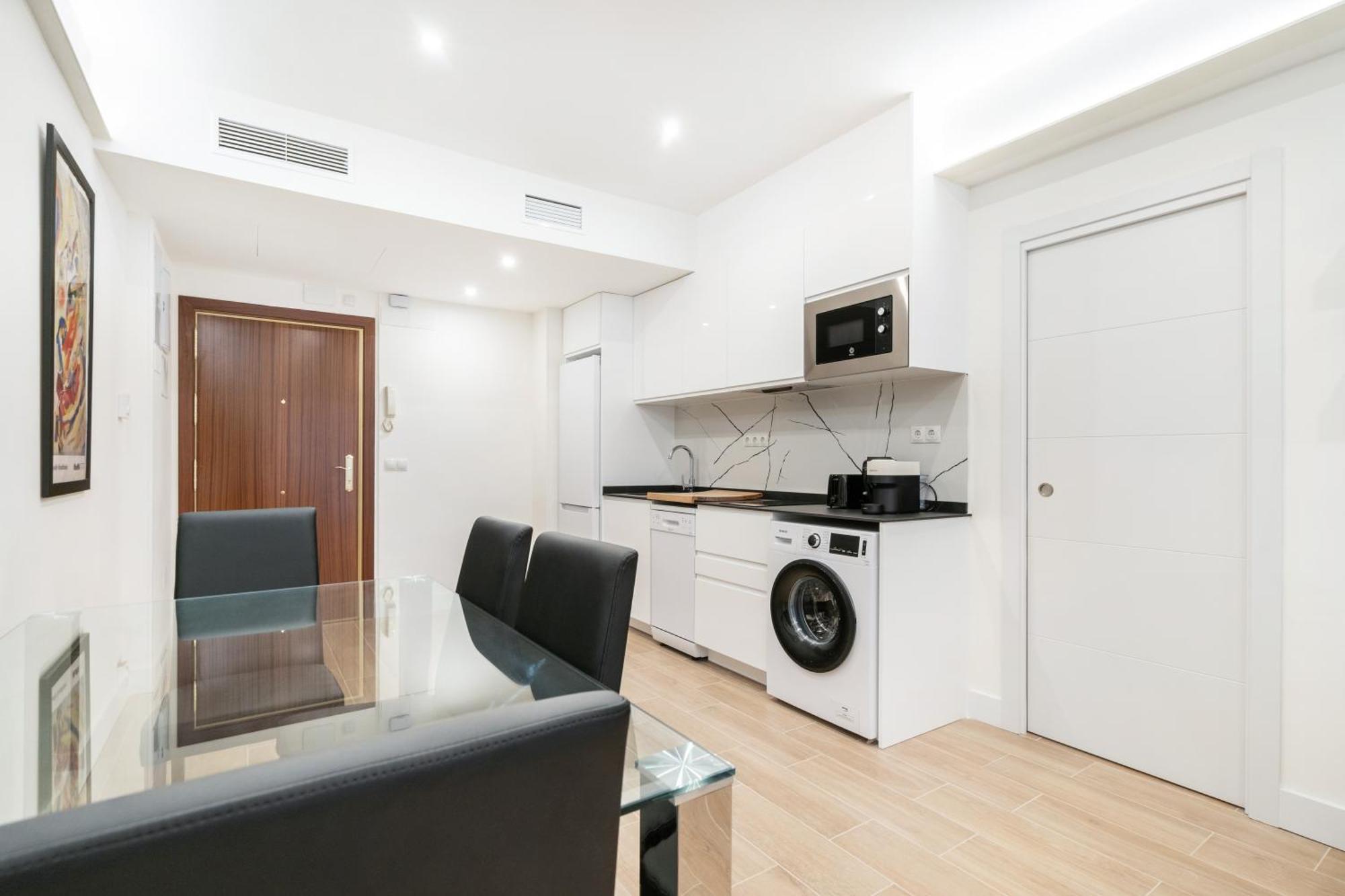 Apartamento Unico En Gran Via Apartment Madrid Ngoại thất bức ảnh